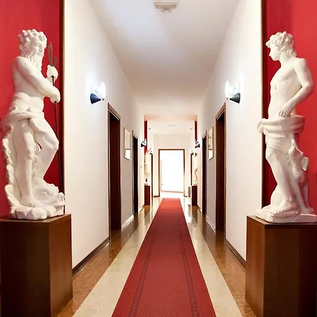 Hotell Garibaldi