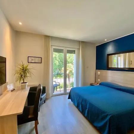 Hotell Garibaldi 3*